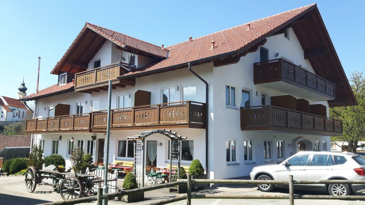 Gasthof "Zum Strauss" Hotel Wildsteig Buitenkant foto